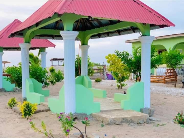 Bosofet Beach And Creek Lodge Sanyang Екстер'єр фото