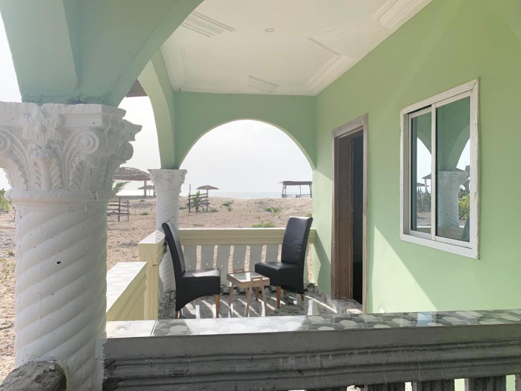 Bosofet Beach And Creek Lodge Sanyang Екстер'єр фото